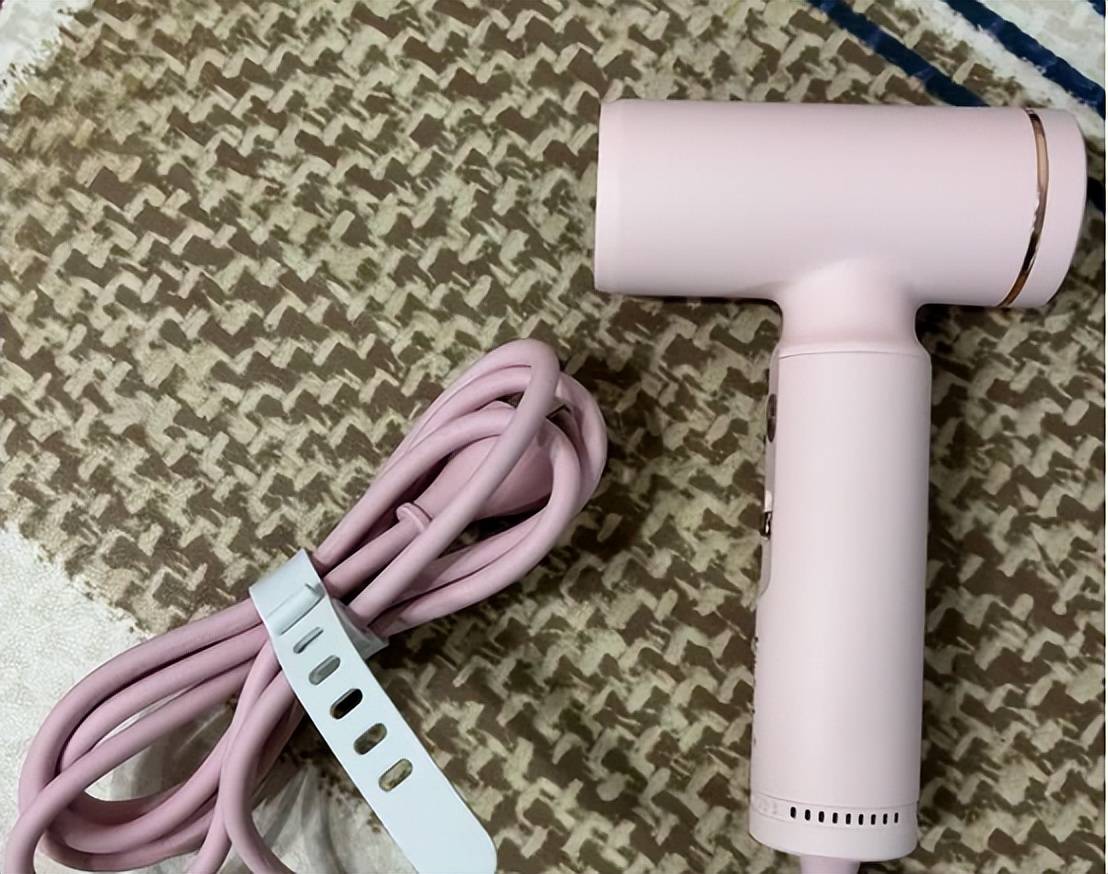 ：智能温控+负离子品牌排行榜前十名速选CQ9电子游戏2026质量最好的吹风机(图6)